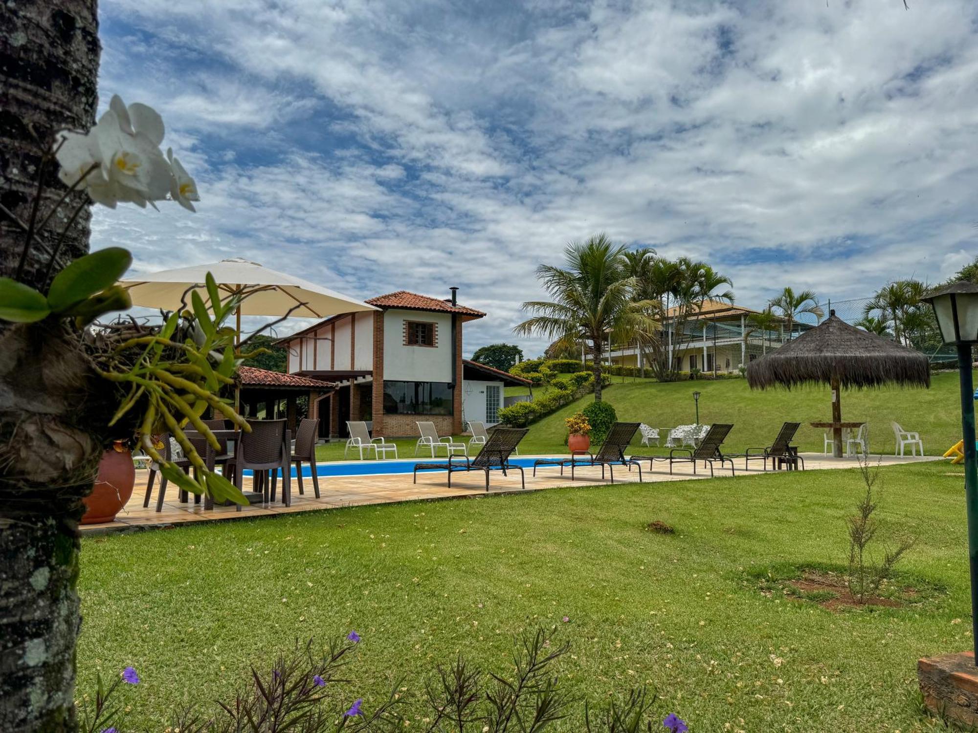 Pousada Espaco Do Sol Aracariguama Exterior photo